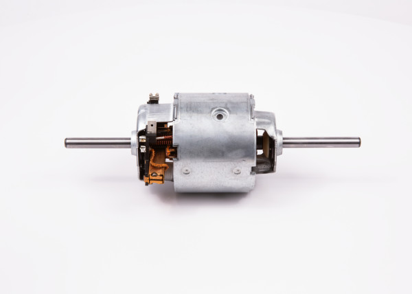 Elektrisk motor, kupévifte - 0130111204 BOSCH - 9001927