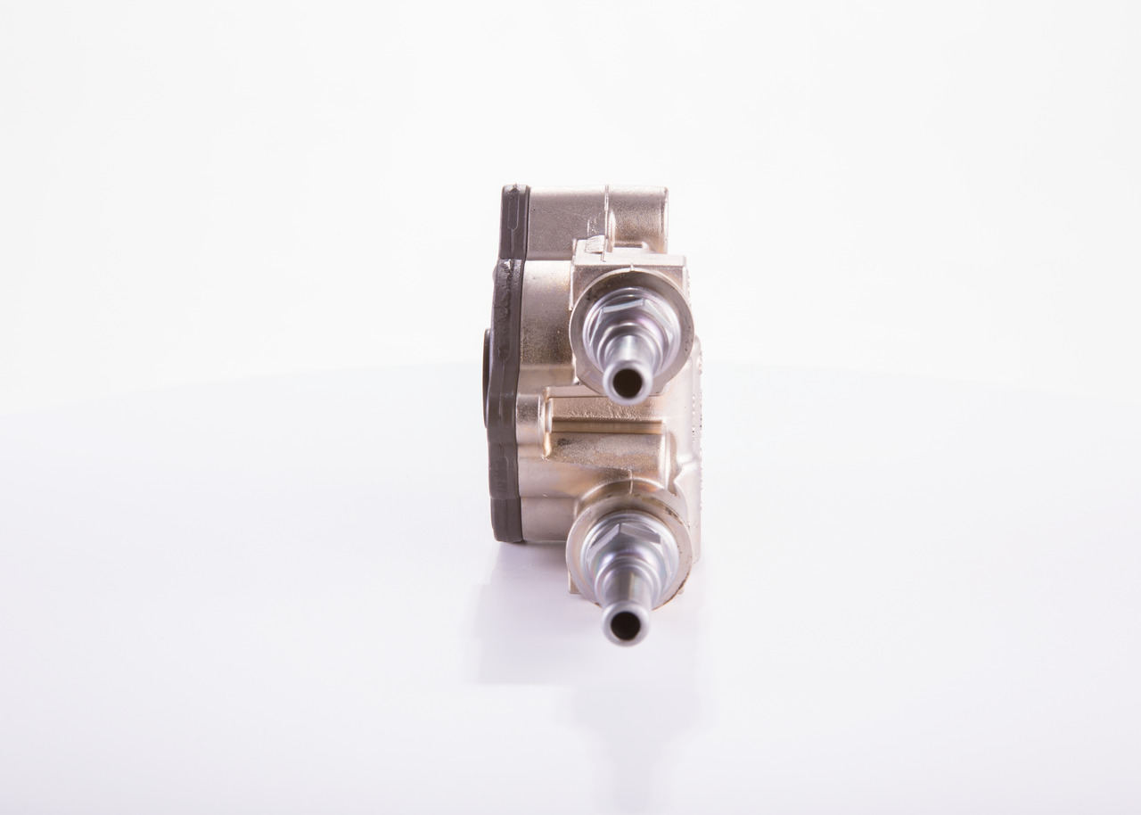 Drivstoffpumpe - 0440020096 BOSCH - 6754711012, D5305811, 0440020068