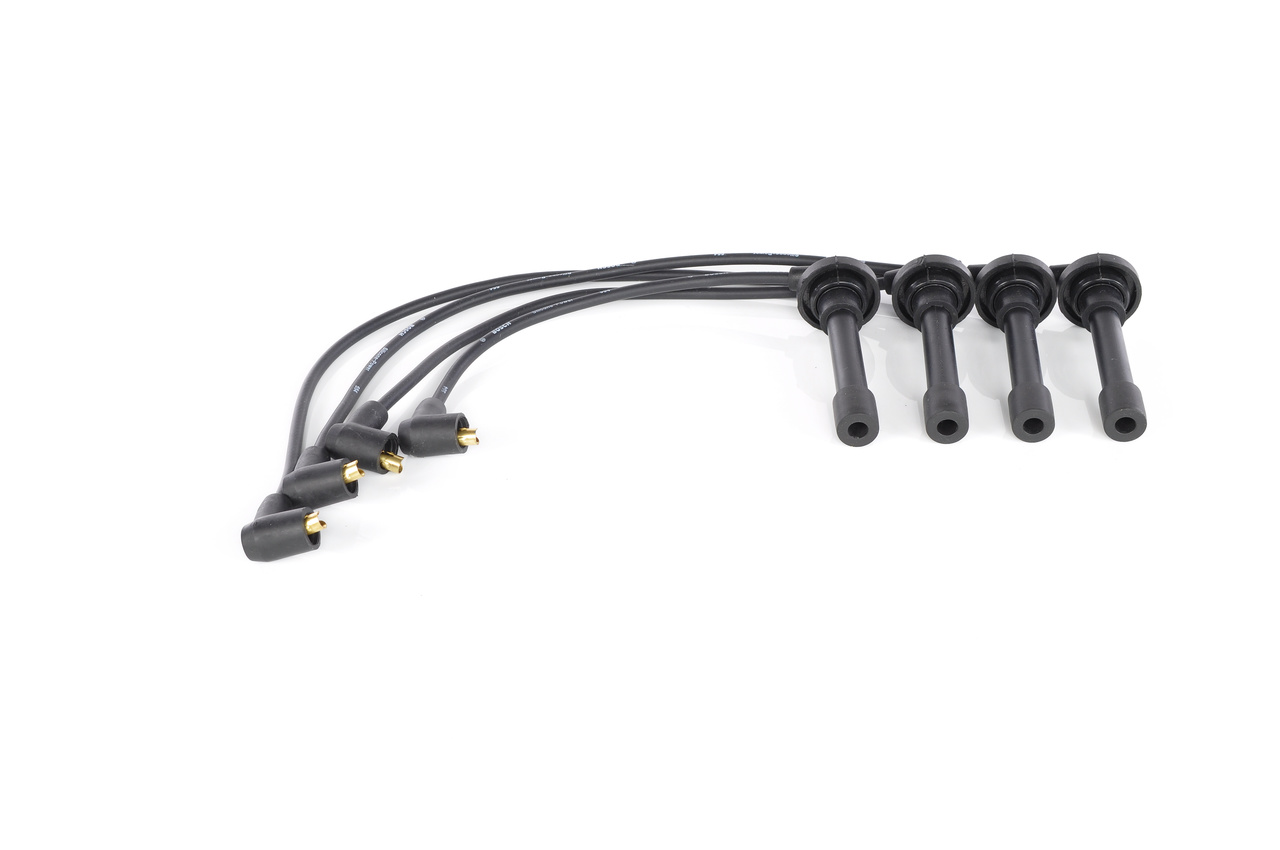 0986356821, Tennplugg kabelsett, Sada kabelů pro zapalování, BOSCH, 600225, 6820, 73407, B821, DKB246, LS72, RCNE08, ZEF889, 0300890891, 600253, 73411, RBSS32, 73431, 73434