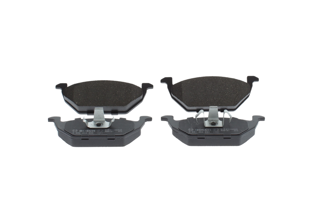 0986494925, Bremsekloss sett, Sada brzdových destiček, kotoučová brzda, BOSCH, JZW698151A, JZW698151AF, 1JE698151, 1J0698151C, 1J0698151H, 1J0698151J, 1J0615115, 1S0698151B, 1S0698151C, 2QB698151, 2Q0698151A, 2Q0698151T, 2Q0698151, 5C0698151, 5Z0698151A, 5Z0698151B, 6C0698151A, 6C0698151B, 6C0698151C, 6C0698151D, 6C0698151, 6Q0698151, 6R0698151A, 05P668, 0986424933, 13046071112, 2103010, 2313001, 302029, 571985J